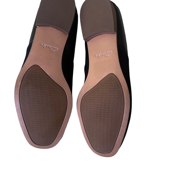 Clarks Black Leather Flats for Women - Picture 4 of 5